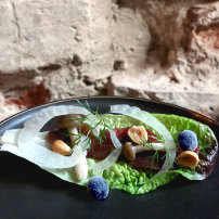 amuse